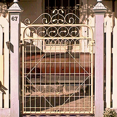 Elsternwick woven wire gate